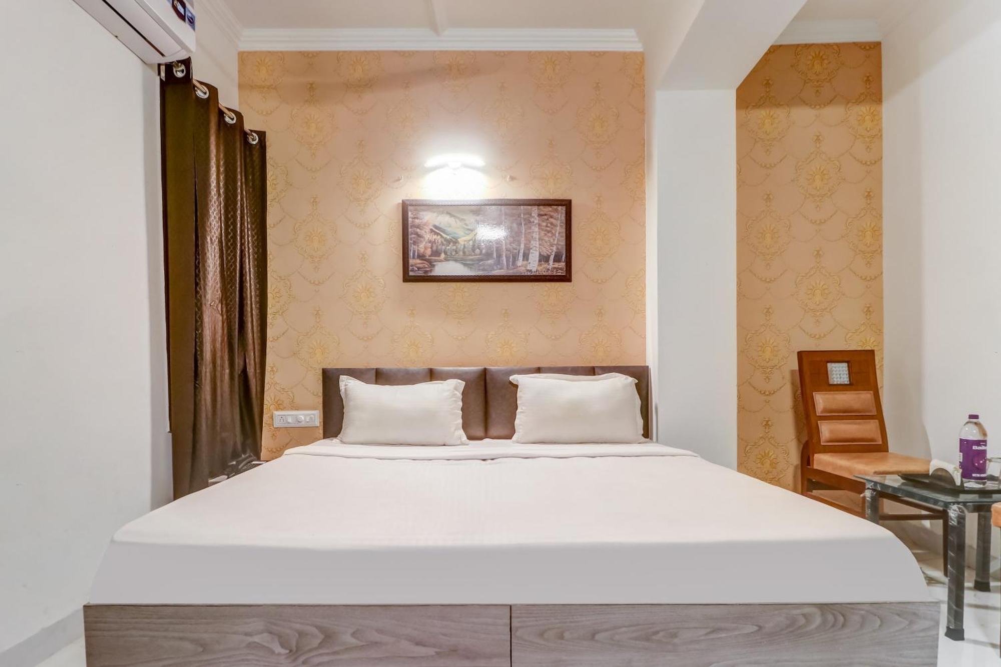 Hotel Townhouse à Ludhiana Extérieur photo