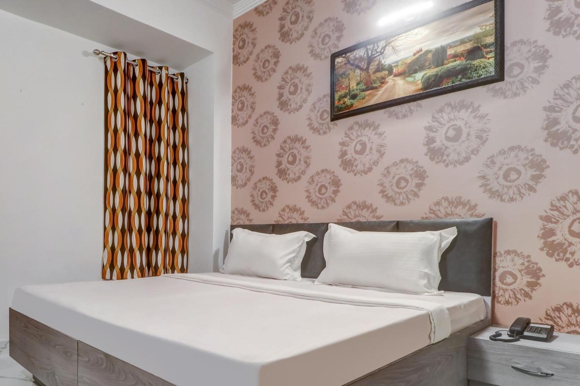 Hotel Townhouse à Ludhiana Extérieur photo