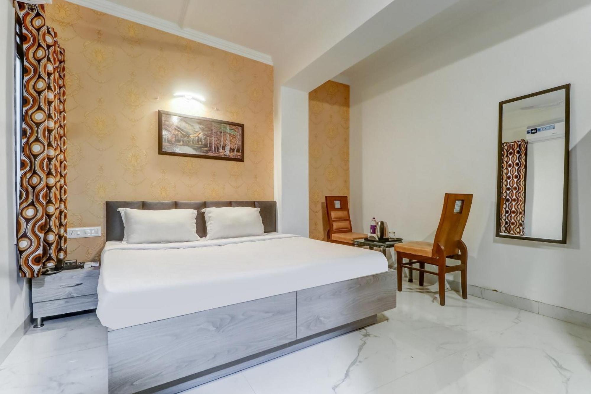 Hotel Townhouse à Ludhiana Extérieur photo
